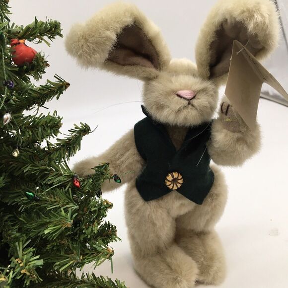 The Friendly Forest Tree Trimmer Christmas1996 Series 1 Brown Sugar Plush Rabbit - Picture 2 of 5